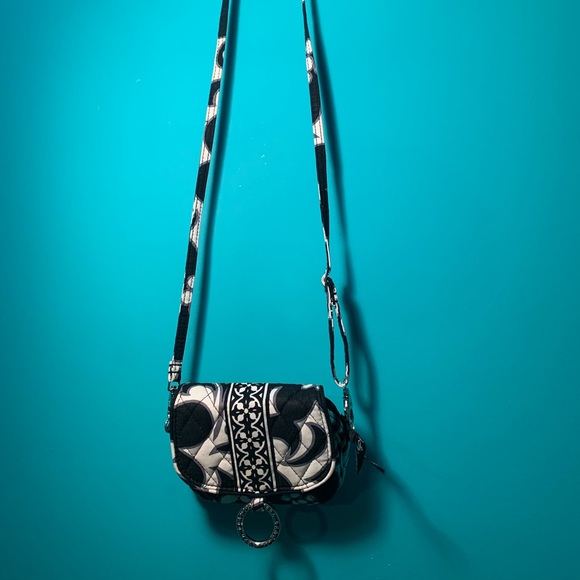 Purse - Picture 2 of 3